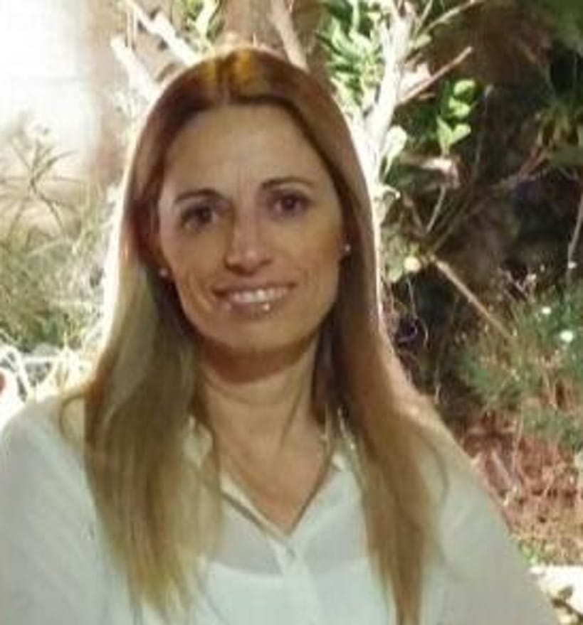 מרים סרגוסי תמונה מ 2014 פמינאצית בהמת מגדר קלינית