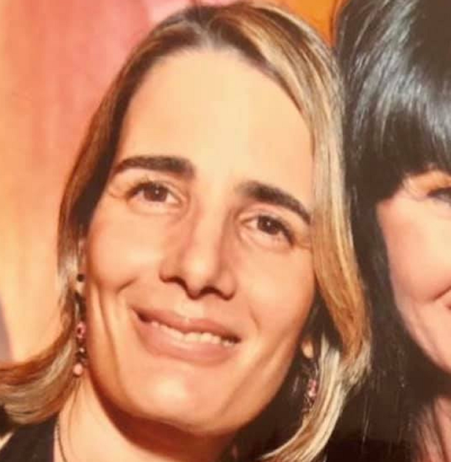 עינת טירר מומחית לייעוץ נשים להמציא תלונות שווא ולסחוט בניכור הורי