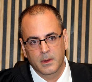בני שגיא עוד עירקי ששואף לעליון - רוצה להיות אורי שהם הבא