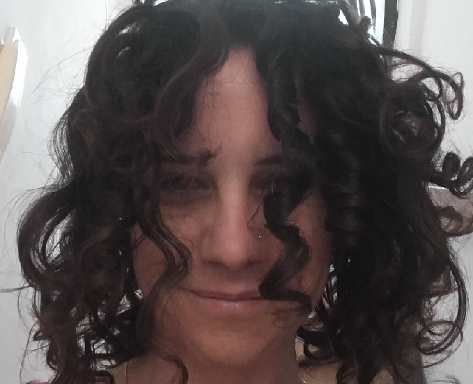 רעות גלבלום פמיניסטית גאה שונאת זין קלינית