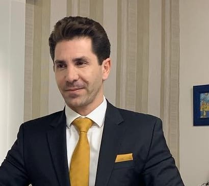 אבי עמר מתעלל באברכים שמתנדבים לצהל ממציא עליהם שלא ממצים כושר השתכרות