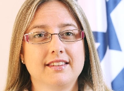 איילת הוך טל נבלה פמינאצית זורקת גברים גרושים לרחוב