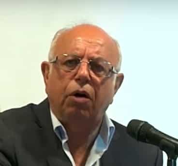 ציון סמוכה סחטן גברים מדופלם בלשונו החלקלקה