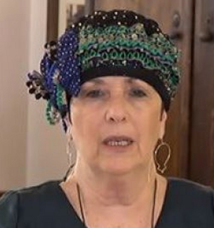רוחמה איגרא כמו שבחרה את בעלה אליעזר איגרא יכלה לבחור את מנגלה באושוויץ לשכב איתה