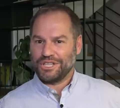 אבי עמית התחקירן שהוציא את ברק לייזר לוחם צדק בתלונות השווא של מעלילניות שווא