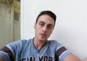 פרי פתאל בשלב שינוי המין אחרי שהתלוננה שיואב אבן אנס אותה
