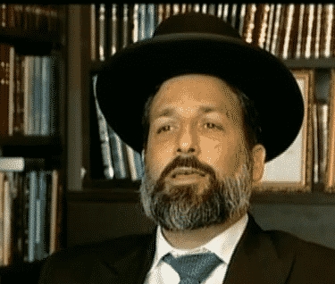 אבי זרקי אכל תלונות שווא על אונס מהגרושה בתיה זרקי שתופעלה עי מיכל פיין