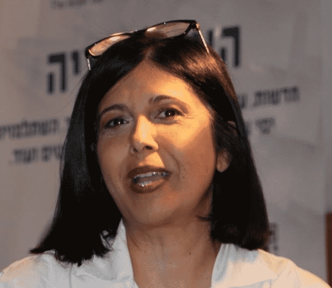 אספרנצה אלון בהמת מגדר שמזיינת גברים סדרתית