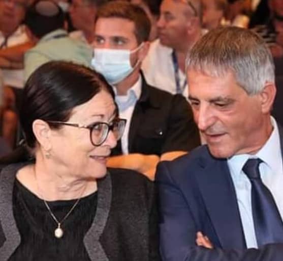 אסתר חיות מתחנפת לאבי חימי שיתמוך בבחירת שופטי הזוועות שלה