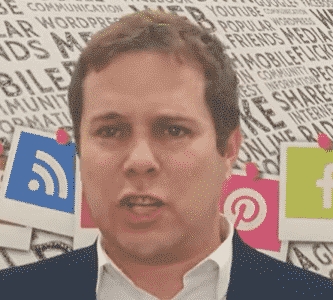 גיא אופיר מייצג שרמוטות שמאלניות שאולי נותנות לו קצת כוס