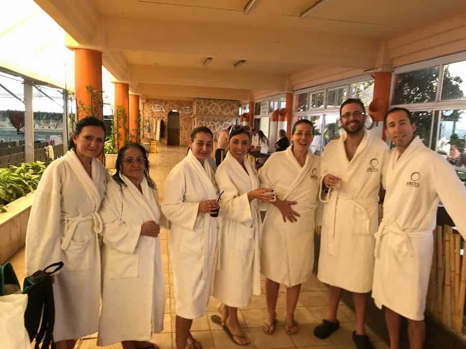 משרד אבי נימצוביץ חוגגים קידום הצעת חוק לעיקולי כלייות חייבים