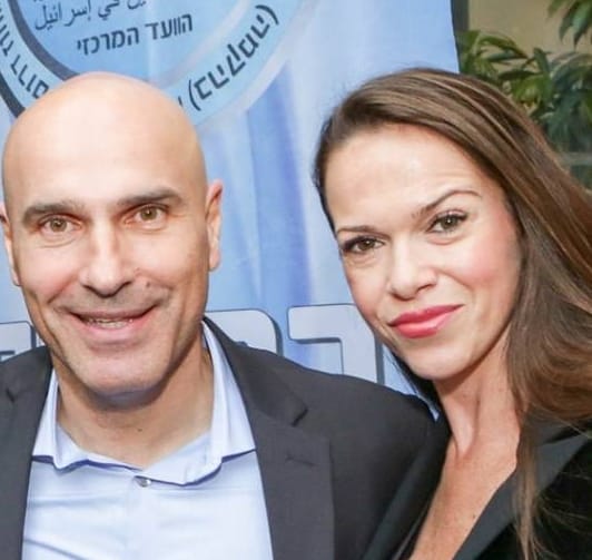 אפי נוה עם רינת פרידמן האם גם היא אחת מ 29 הפילגשות