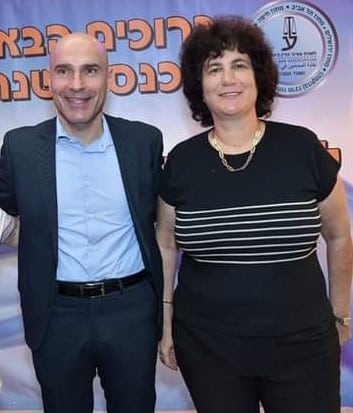 אפי נוה ושנואת נפשו הזונה דפנה ברק ארז