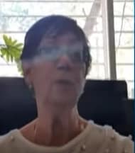 טובה צימוקי לקקנית תחת של החונטה בידיעות