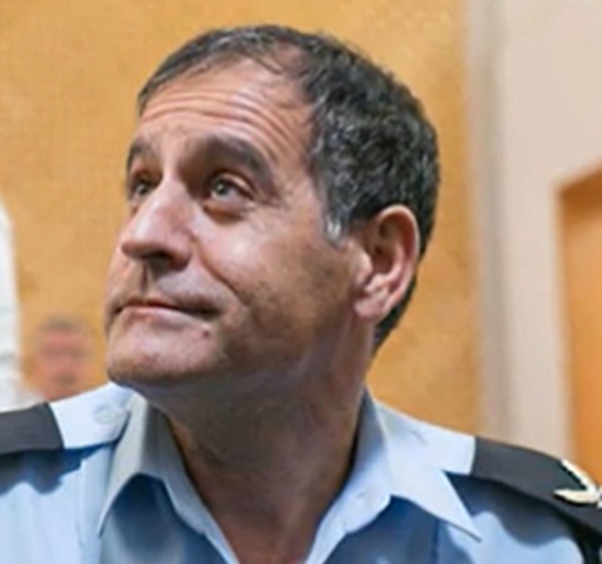 אפרים ברכה שוטר שהתאבד היה עלוב פטתי ומושחת