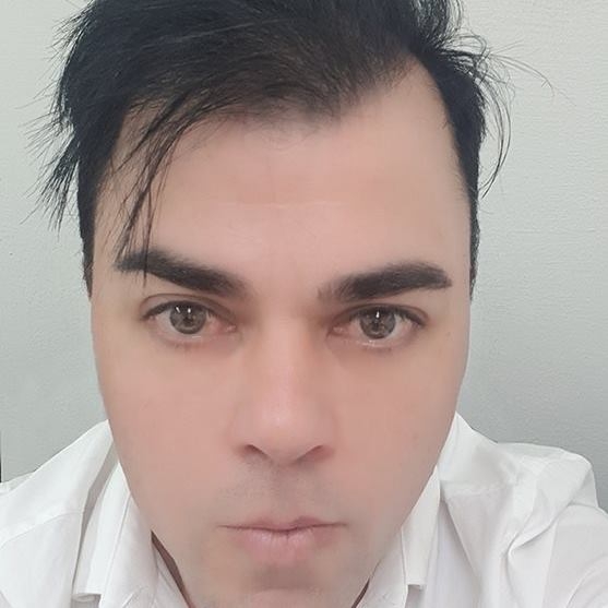 ויקטור בבלי מייצג נוכלים ותעשיות העוקץ של גארי פיקהולץ ומיקי גבעתי מיקי וייס