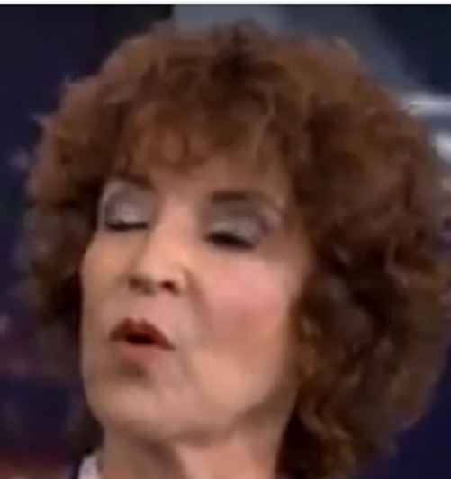 מיקי חשמונאי שונאת גברים קלינית עם ארנק פתוח
