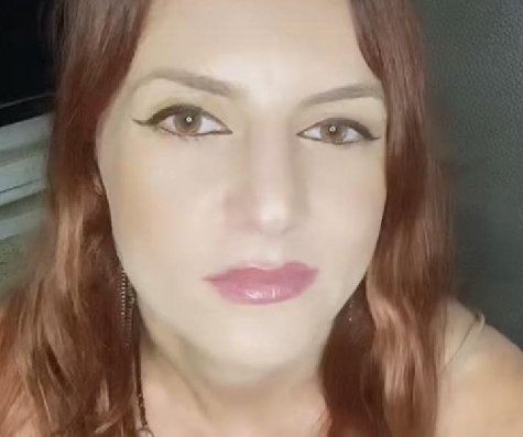 ספיר אסי מכל הבולבולים בעפולה נדבקה לבולבול של מיקי גבעתי
