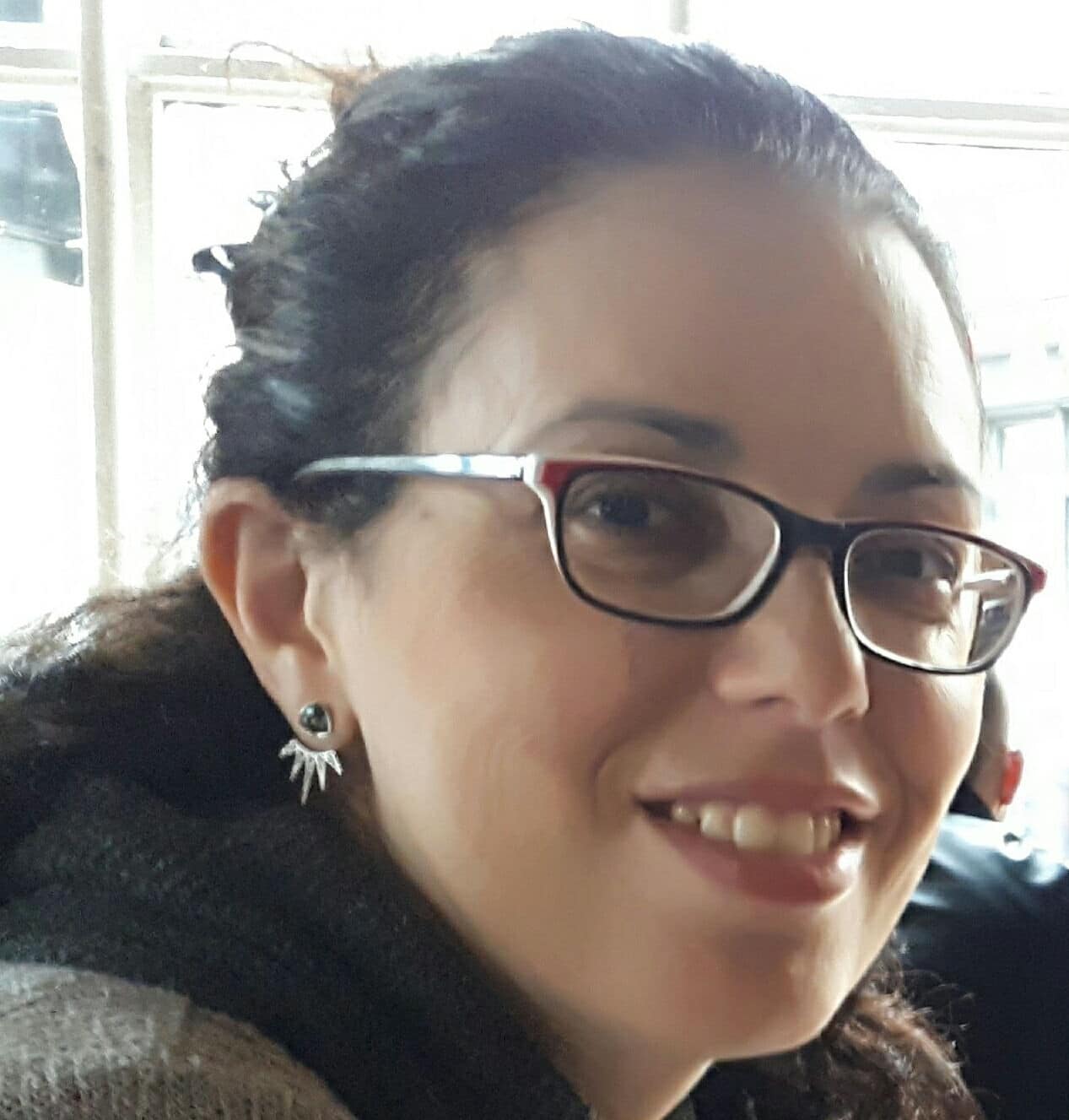 אפרת חושן מנדל חרטטנית וזבלנית שכל