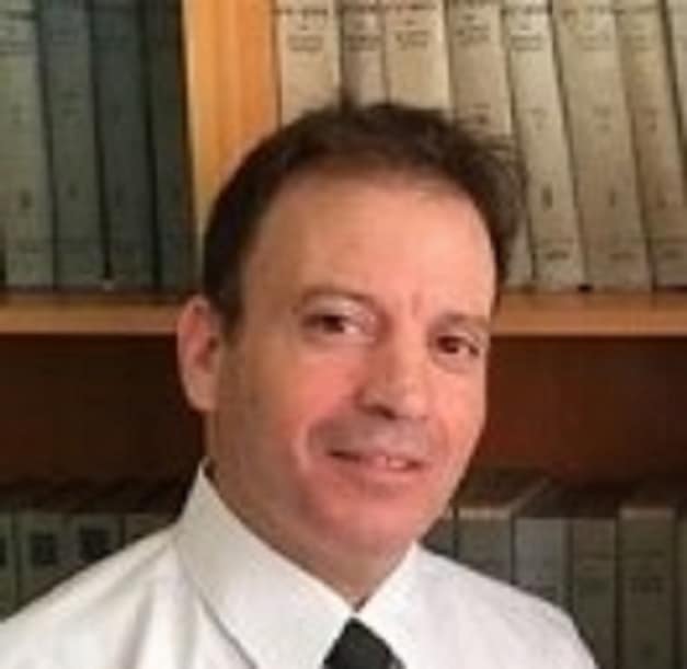 תום עופר מונע תגמולים מגברים נכי צהל והלומי קרב