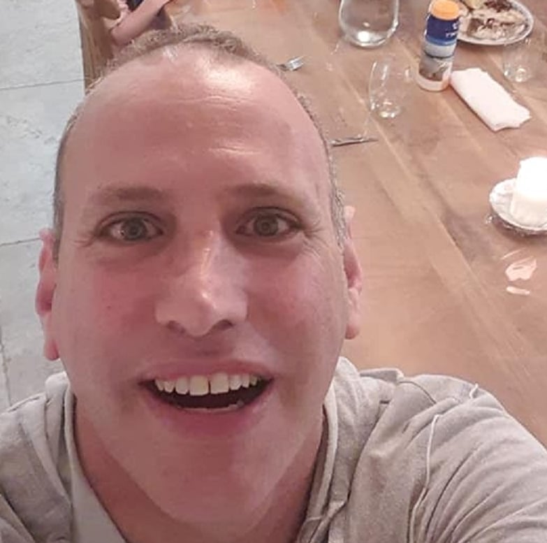 טל אבריאל סגר לאורטל סיון דוגמנית הפורנו את התלונה המשמעתית בלשכה