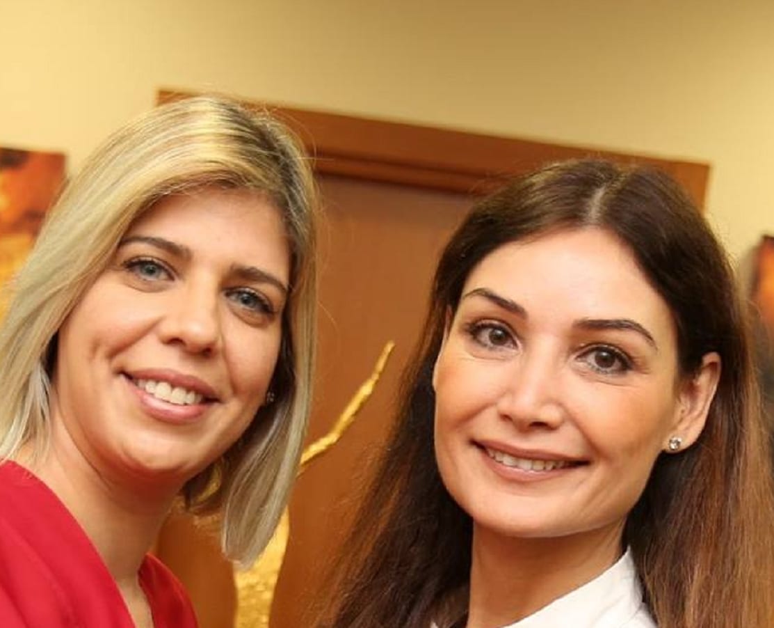 רומי רוחמה קנבל הפמינאצית עם מורן סמון הלוחמת בנשים שקרניות