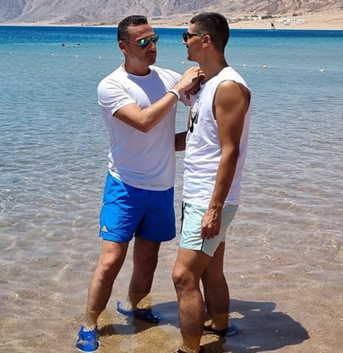 יוני ג'ורנו בקטע אינטימי במצריים