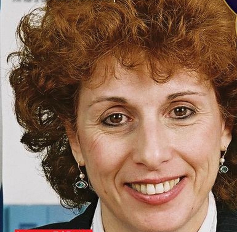 גיליה רביד הצנונית מהונגריה מפחידה ומרשיעה כל מה שזז