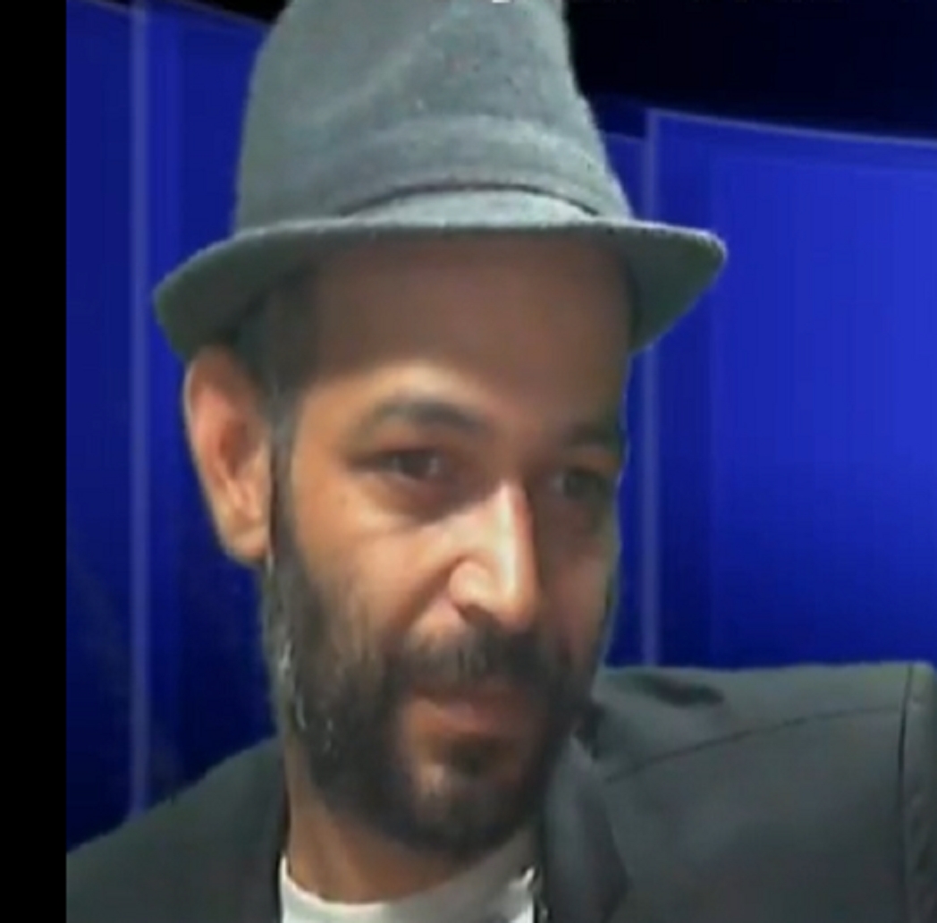 מאיר מיקי גבעתי מיקי וייס נוכלויות ועקיצות בצרורות