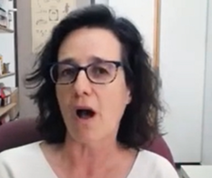 דפנה הקר זונת הפמיניזם פוערת פה לקליטת זין עבה וקשיח
