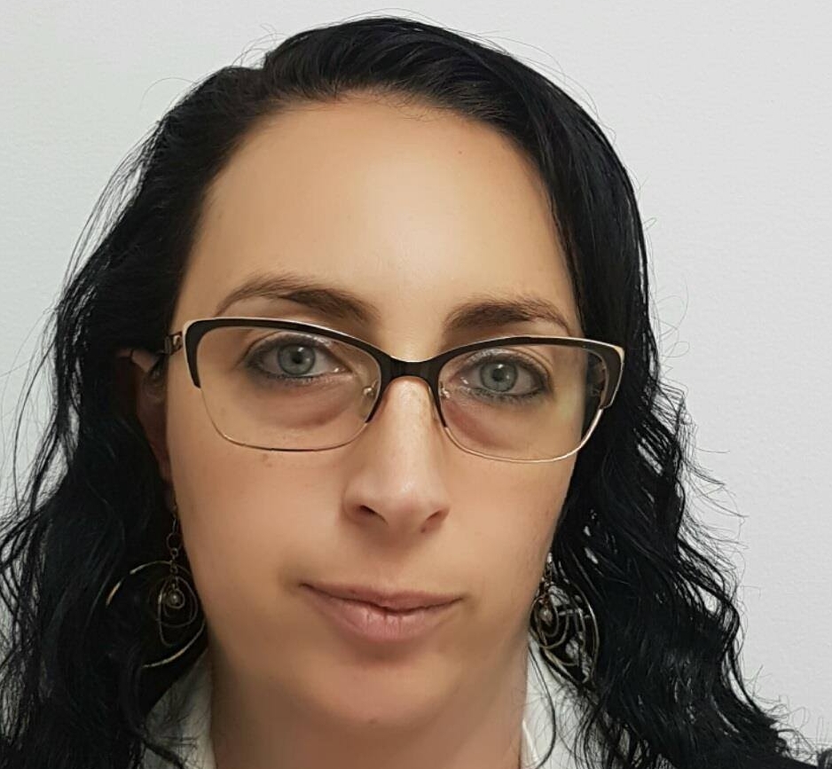 אורית גליקין זנזונת ווגינות סוחטת גברים