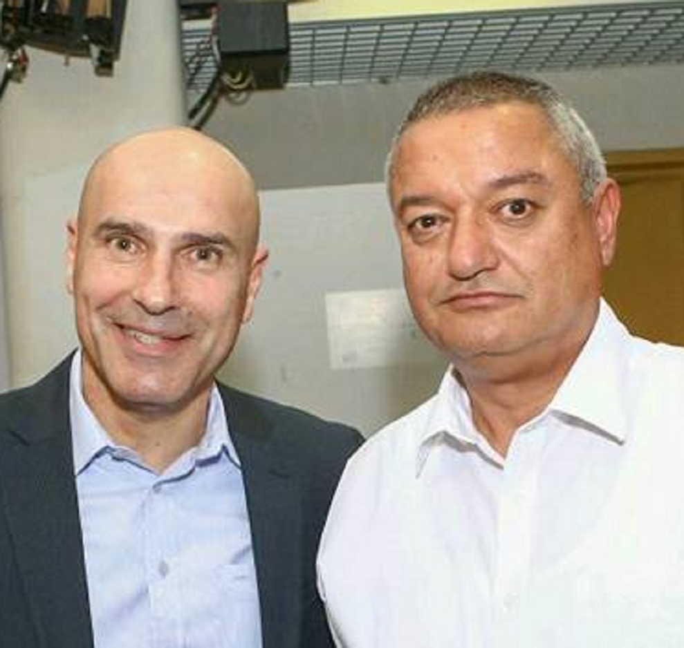 חאלד כבוב עם אפי נוה ששם עיין על הבת שלו