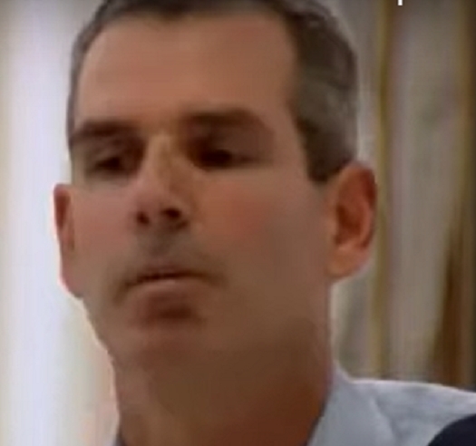 צחי טל המשטרה משלמת לו להפריע לזונות להתפרנס