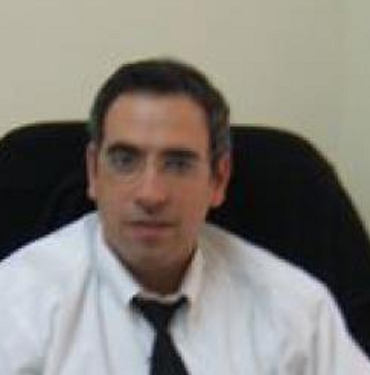 רן צור החכמולוג שייצג את אווה ממן ודרש מהאבא מרכז קשר