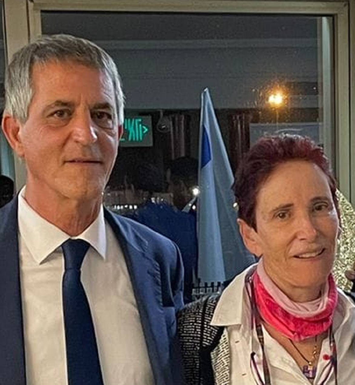 תמי אולמן עם אהוב נפשה אבי חימי שקידם אותה ועשה לה יחצ בחיפה