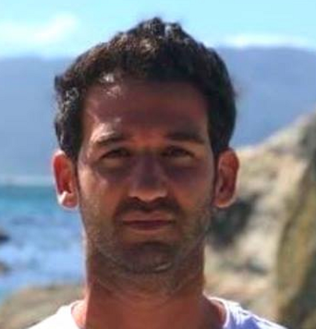 אלעד דיין פרקליט חרמן שמחפש זונות להציק להן