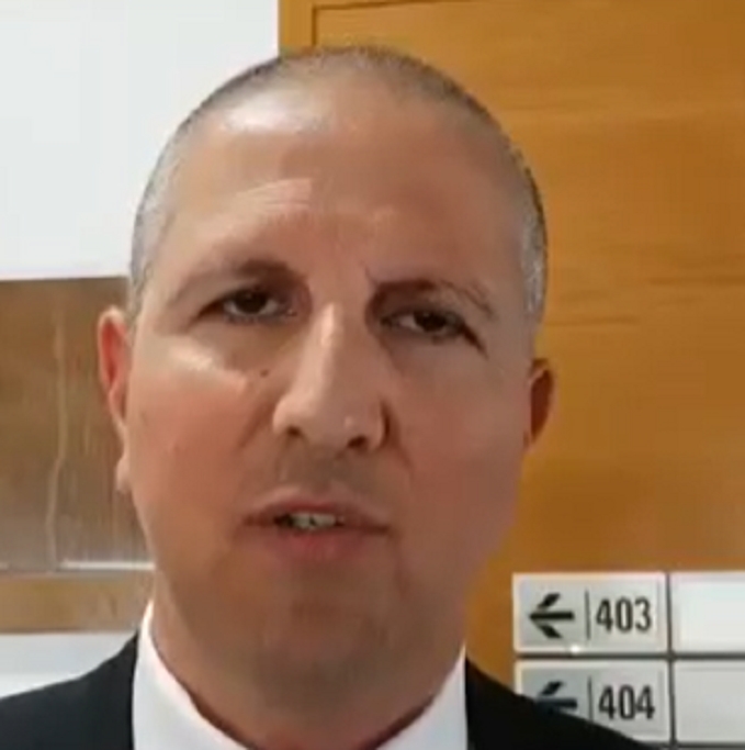 רונן יצחק הפרקליט שזירגג את ניסו שחם והתעלל בשוטרות המזדיינות