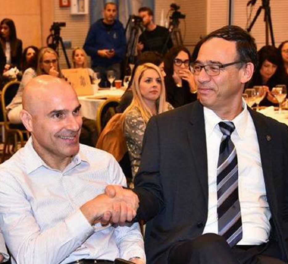 שי ניצן עם אפי נוה בזכות אפי שי ניצן לא יהיה בעליון