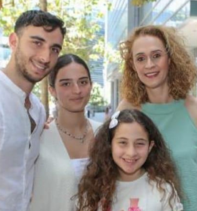 לילך דיין פרקליטה מזוהמת עם שלושה מארבעת שרציה