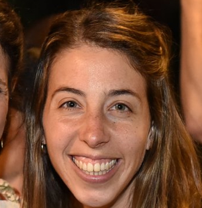 שיר בן עמי רויטמן תופרת תיקים מקצועית בניבזיות
