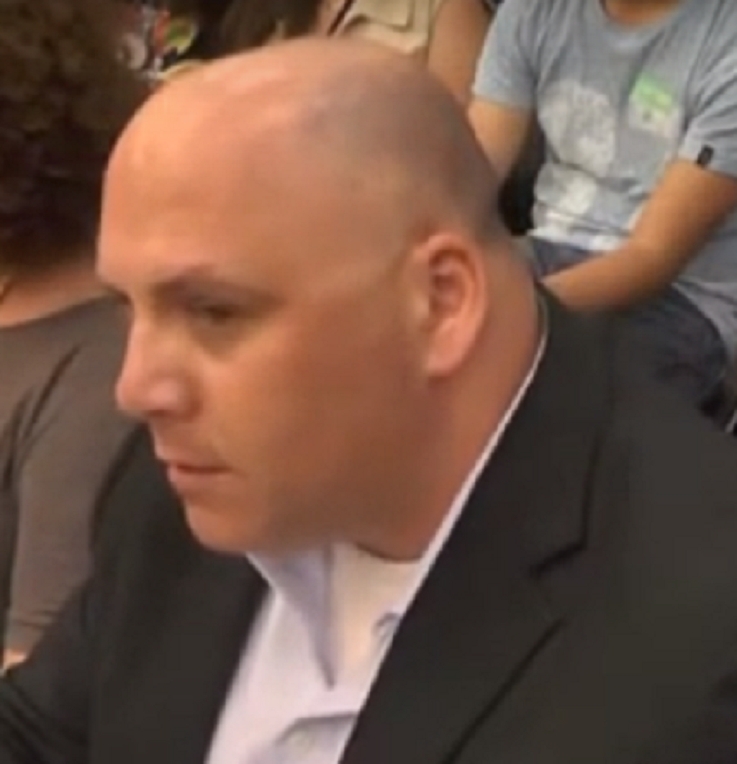 אפי מיכאלי נכנס לבגץ הסבירות כעותר פעיל למיגור העישון