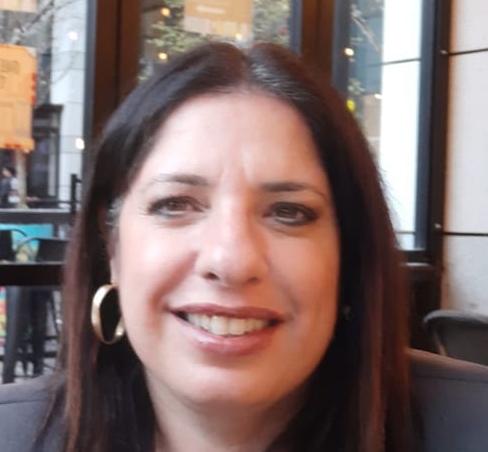 חני דקל אלבז תובעת את הנהלת בתי המשפט
