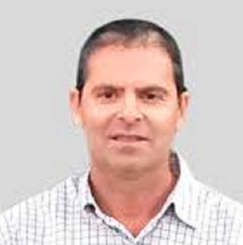 אסף רוזנברג היה ממונה על משמעת עובדי מדינה ושכב עם סגניתו אילה הוניגמן