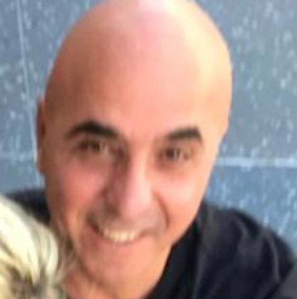 דוד אילביגלי נוסעת העלילה עליו הטרדה מינית שאמר לה לא שווה זיון