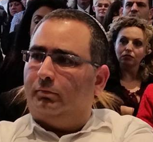 יניב לוזון החייל של תמי אולמן שתלה אותו בקריות לשרת את צרכיה
