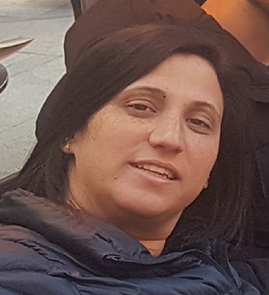 לי פולובינצ'יק סרסוריות מקבלות בישראל מהשופטים טיפול כפפות משי