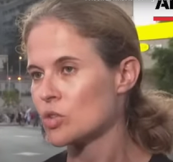 שקמה ברסלר למה הפסיקה את ההפגנות אחרי הנוחבה פתאום אין דיקטטורה?