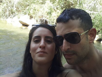 ניר סגלוביץ תופר תיקים משחק אותה עבריין עם אשתו ימית