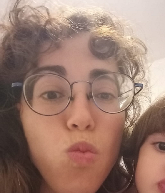 נעמי נידם עורכת בשקוף נגעלת מרונן צור והקונספירציות שלו