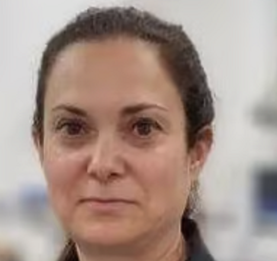 עליזה רזיאל מפקדת מעבדת זיהוי פלילי תופרת תיקי אונס לגברים